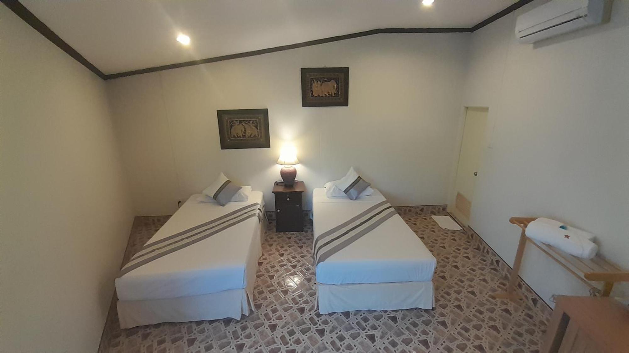 Orchid House Pantai Kamala Bagian luar foto